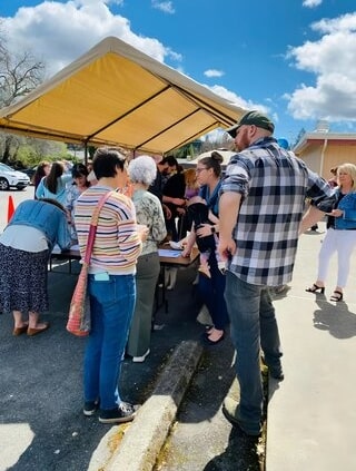Friends in Grants Pass